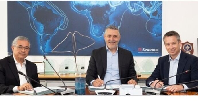MANTA: Liberty Networks, Gold Data, Sparkle y SubCom formalizan contrato para cable submarino