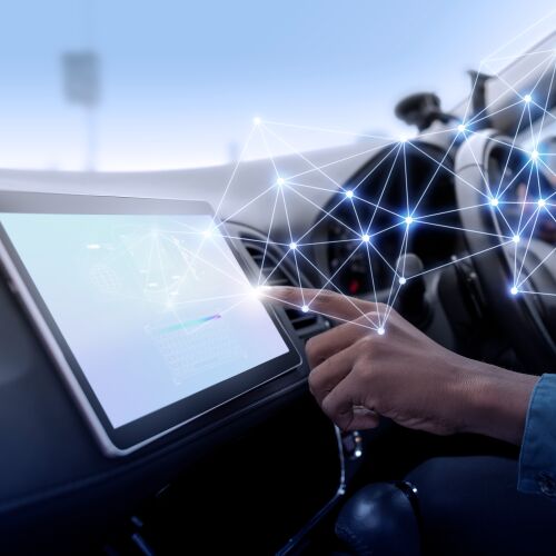 Experto advierte riesgos de otorgar personalidad jurídica a la inteligencia artificial