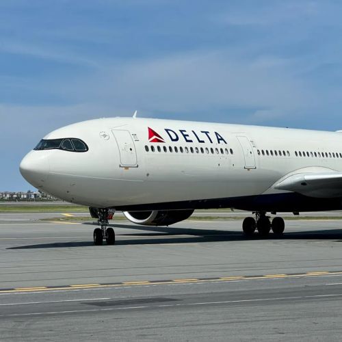Delta Air Lines presenta ajustes a SkyMiles y anuncia términos de calificación más fáciles para 2025