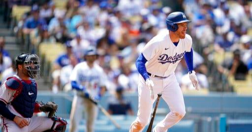 Dodgers doblegan a Bravos y ganan 2 de 3 en la serie