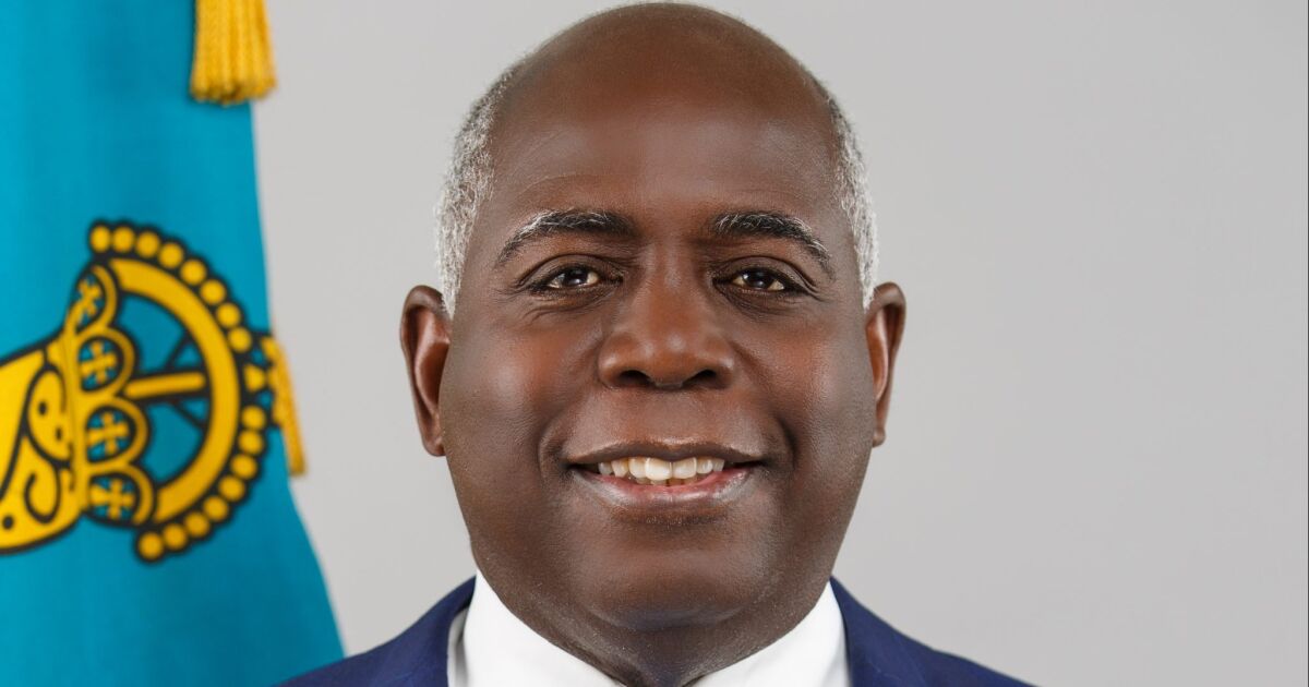 El Primer Ministro promueve a las Bahamas como centro global de inversión en foro de inversión
