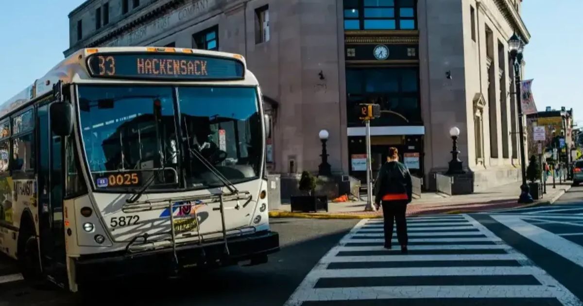 NJ Transit lanza nuevo sistema de pago para autobuses y tren ligero