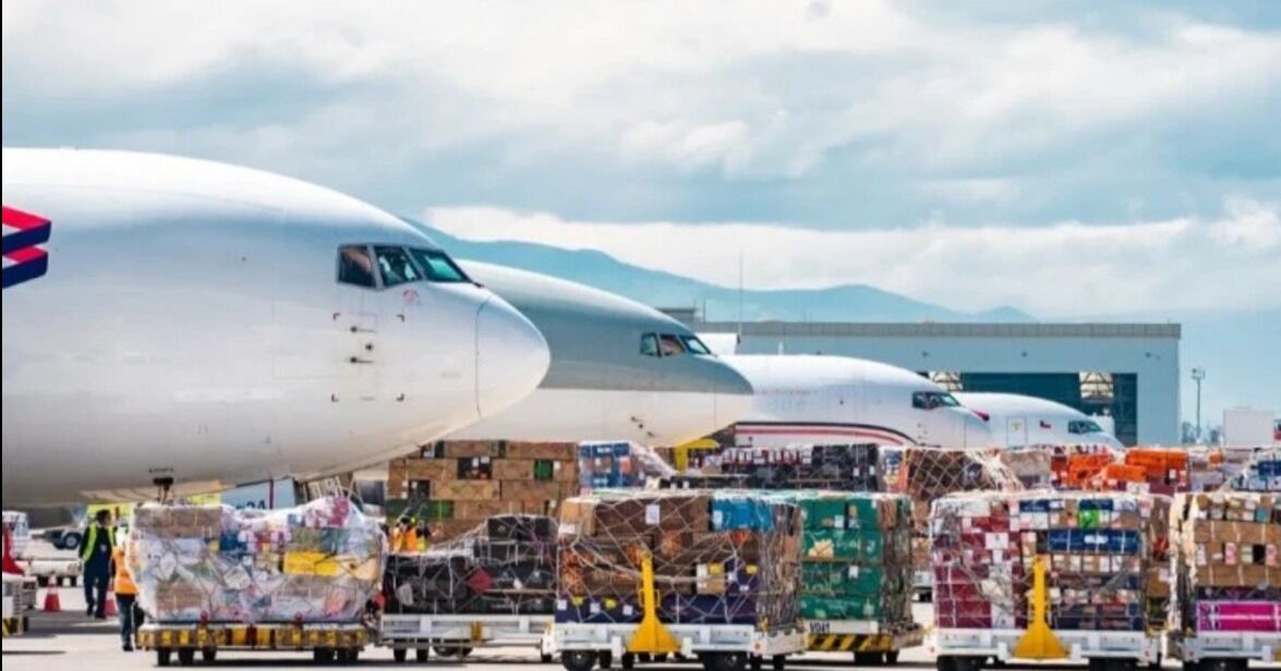 Quiport proyecta expansión de área de carga en el aeropuerto de Quito hasta 2030