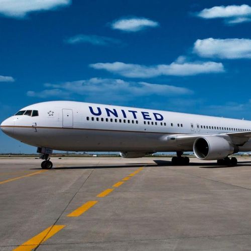United es la primera aerolínea en adquirir combustible de aviación sostenible SAF