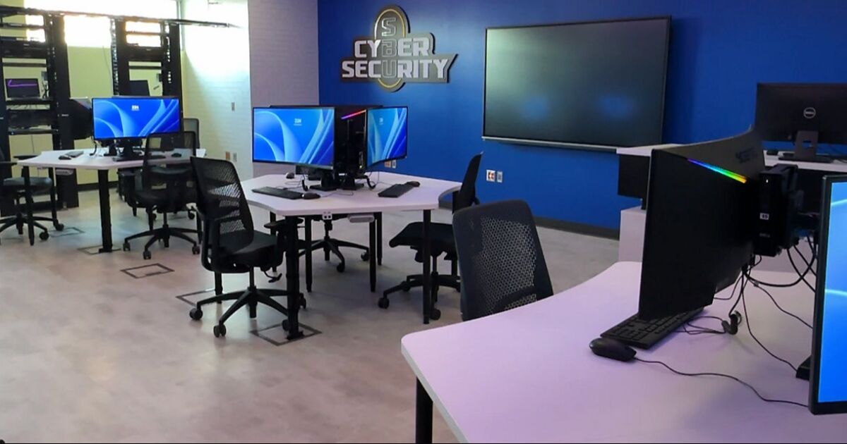 San Buenaventura adopta la tecnología de inteligencia artificial con una nueva comisión presidencial