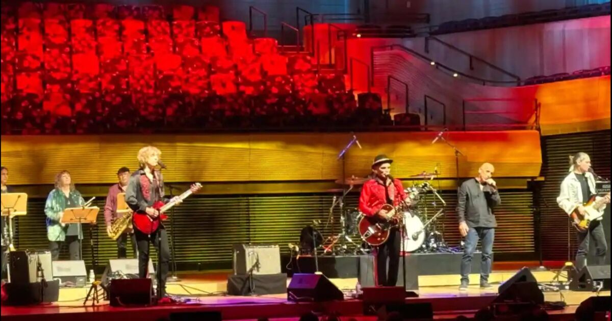 Los neoyorquinos celebran la música de todo el mundo en globalFEST