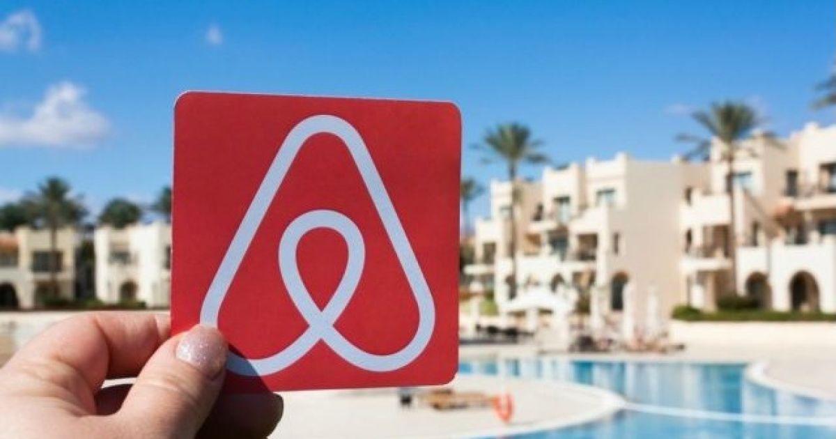 Airbnb añade tours y actividades con más desarrollo en IA