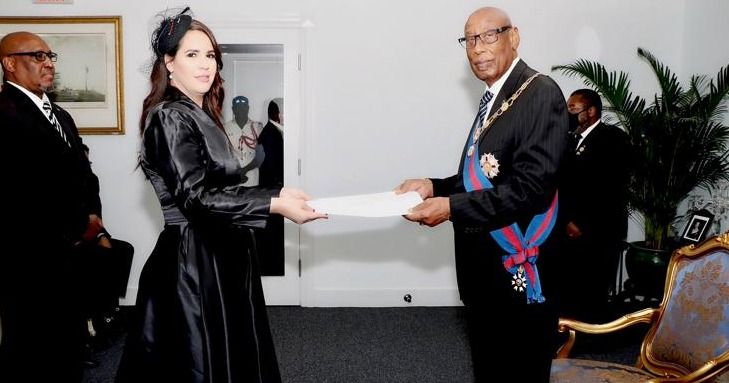 República Dominicana hace historia designando su primera Embajadora en Las Bahamas