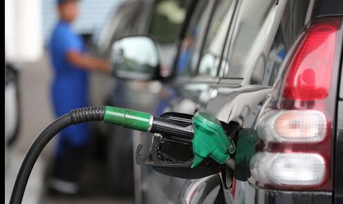 Inestabilidad en mercado petrolera presiona nuevas alzas en combustibles