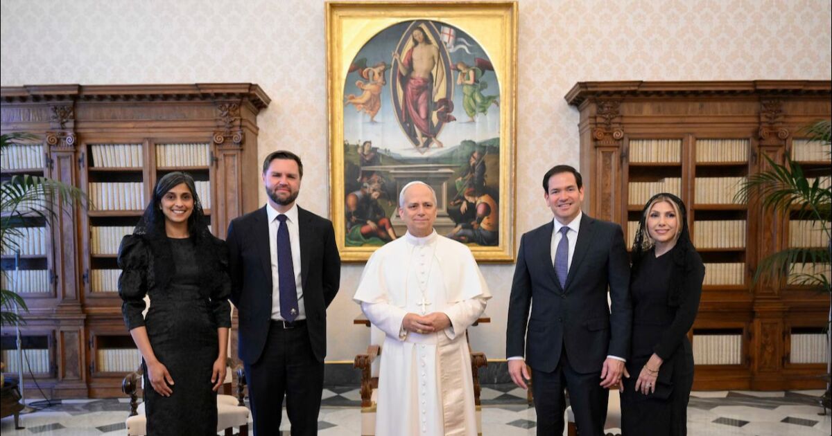El Papa León XIV se reúne con el vicepresidente JD Vance mientras EEUU Unidos busca un alto el fuego en Ucrania