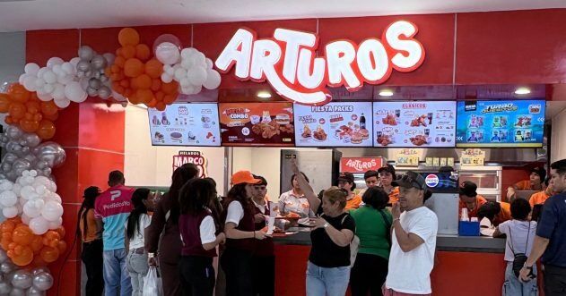 Arturos fortalece su presencia en el eje Guarenas-Guatire con la apertura de un nuevo restaurante en el C.C. Megacenter