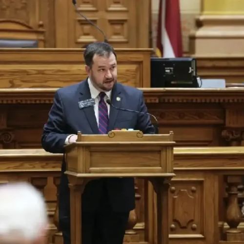 Proyecto de ley de exención fiscal para la venta de armas respaldado se aprueba en el Senado de Georgia, a pesar de las críticas