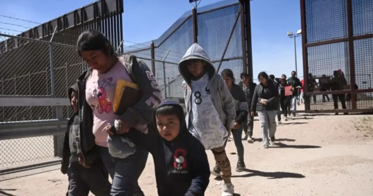 Acuerdo judicial en EEUU busca impedir separación de familias en frontera con México