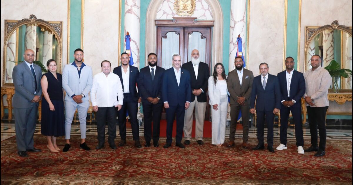 Miembros de la Asociación de Peloteros de Grandes Ligas MLBPA fueron recibidos en reunión por el Presidente Abinader