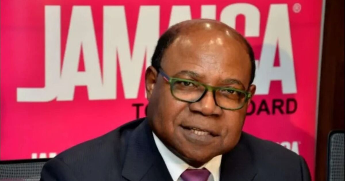 Ed Bartlett liderará el nuevo Comité de CTO mientras Jamaica impulsa la recuperación del turismo tras el huracán Melissa