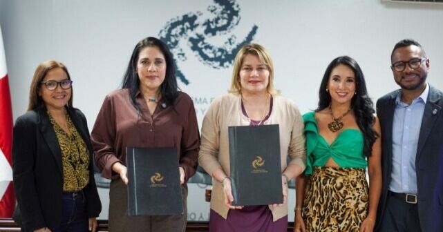 SERTV y Razzpao Latam firman acuerdo para la transmisión del IRONMAN 70.3 Panamá