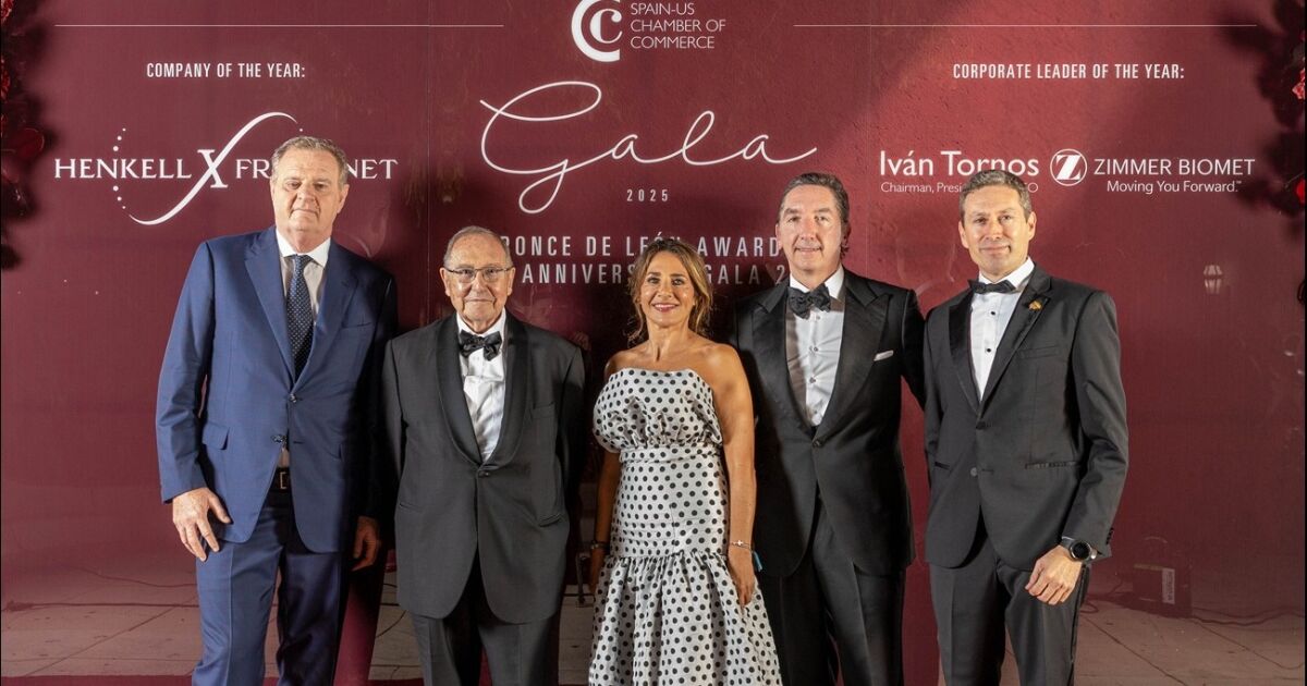 LA CÁMARA DE COMERCIO ESPAÑA–EE. UU. EN FLORIDA CELEBRA SU 45.º ANIVERSARIO CON MÁS DE 420 LÍDERES EMPRESARIALES Y FIGURAS RECONOCIDAS EN MIAMI