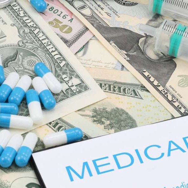 Costos excesivos de tarjetas de crédito médicas