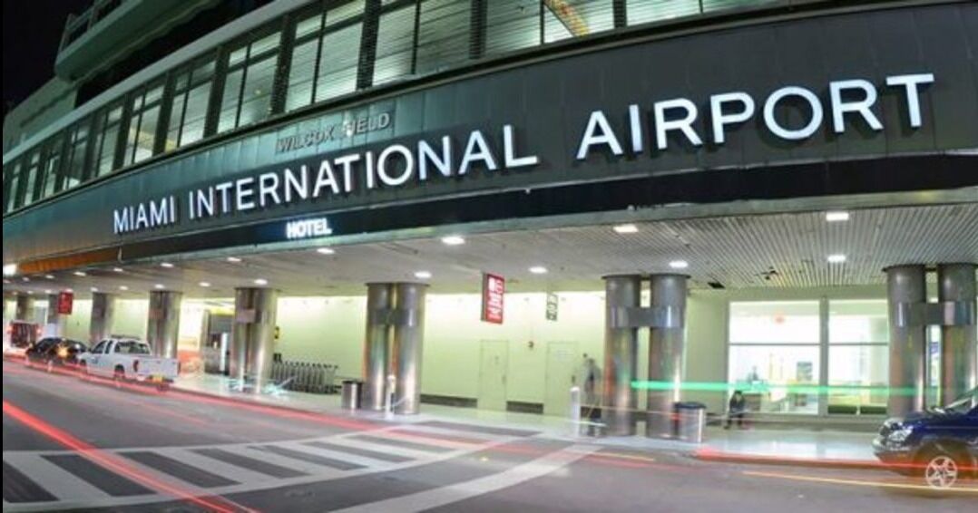 El Aeropuerto Internacional de Miami supera los 200.000 pasajeros en un solo día