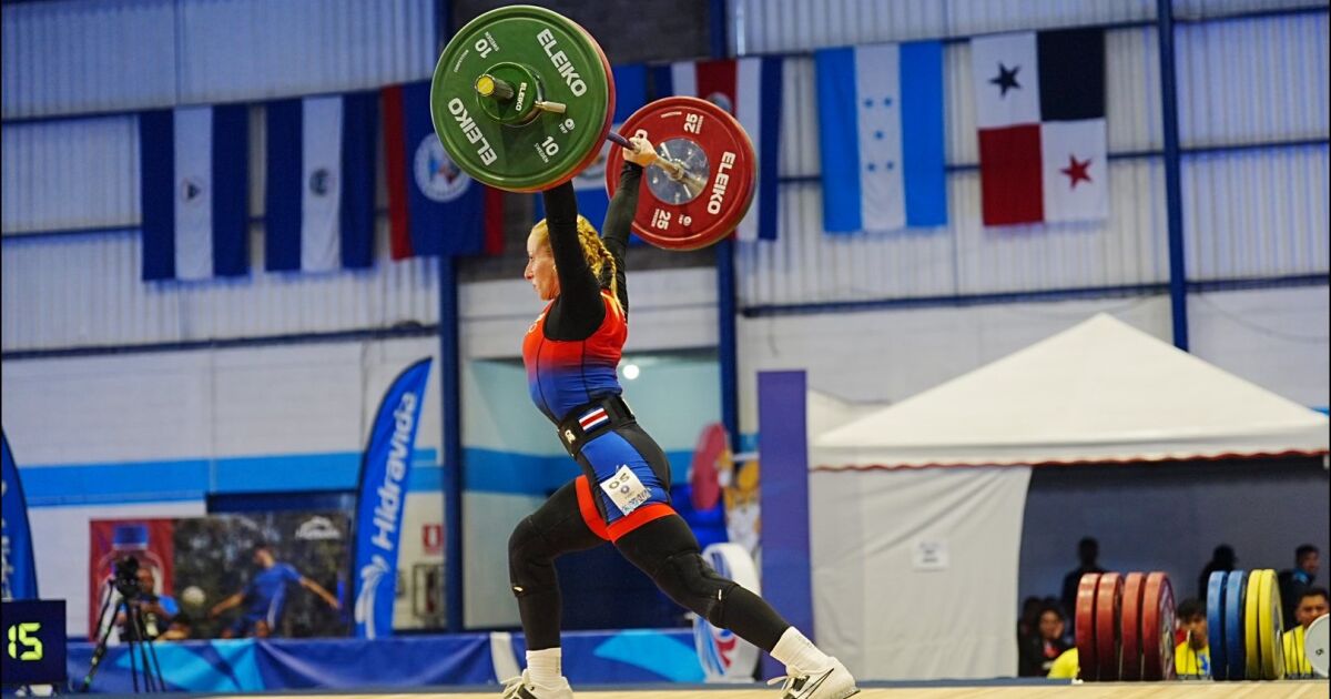 Allison Alfaro conquista dos oros y una plata en halterofilia en los Juegos Centroamericanos Guatemala 2025