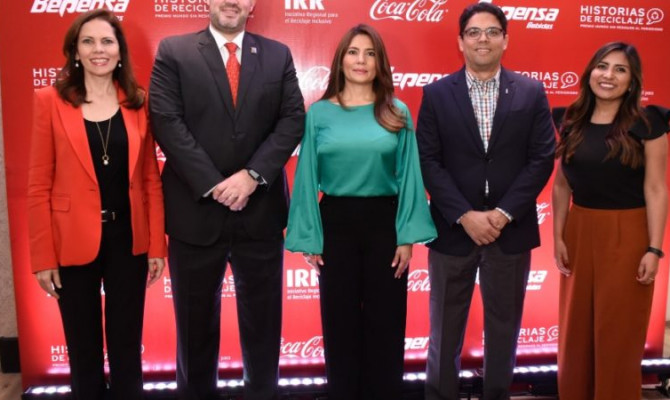 Coca Cola ofrecerá becas a periodistas economía circular
