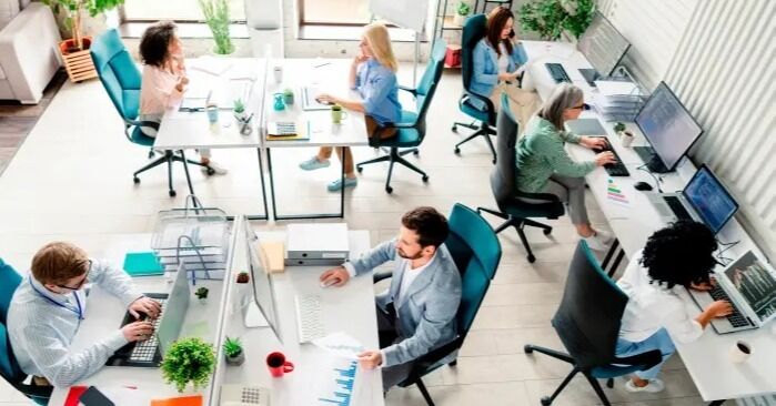 Panamá lidera el retorno total a la presencialidad laboral, según estudio