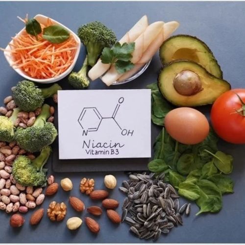 Descubren vínculo entre altos niveles de niacina – una vitamina B común – y enfermedades cardíacas