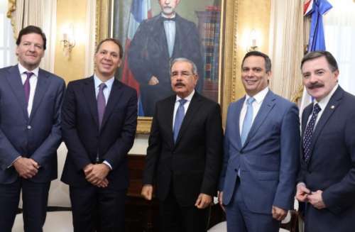 Inversión de más de 1,000 millones de dólares en los próximos tres años realizará Claro Dominicana
