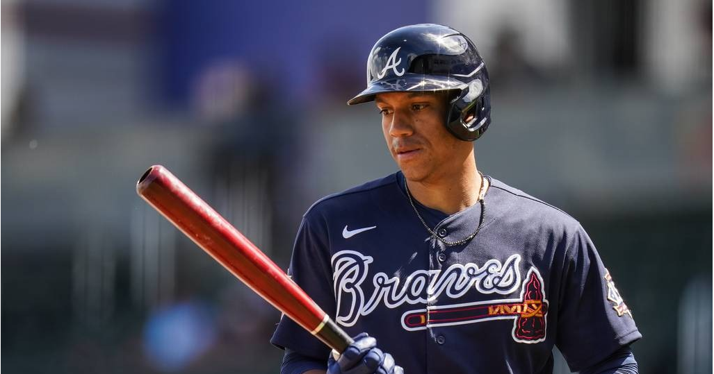 MLB: Bravos de Atlanta activan al Venezolano Ehire Adrianza