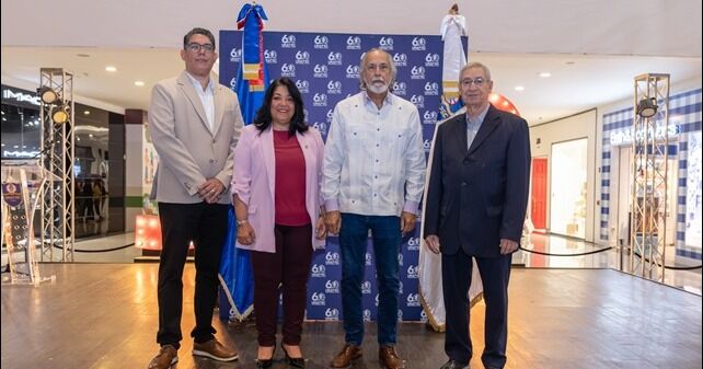 Unapec inaugura exposición CREARE 2026 que transforma frases y dichos dominicanos en arte visual