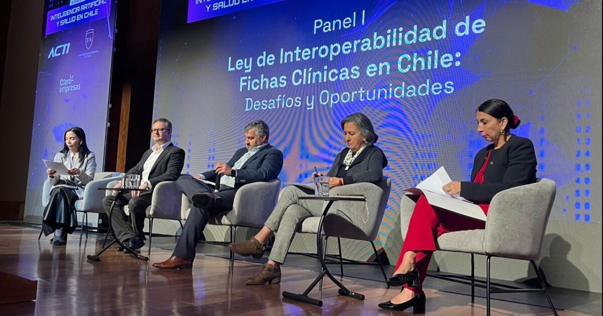 Encuentro “IA y Salud en Chile 2026” reunió a autoridades, expertos y empresas para abordar los desafíos de la inteligencia artificial en salud