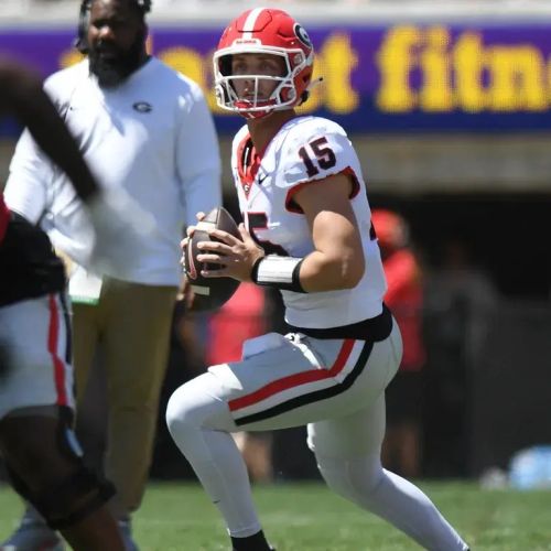 Georgia ocupa el puesto número 1 en la encuesta AP Top 25 de pretemporada