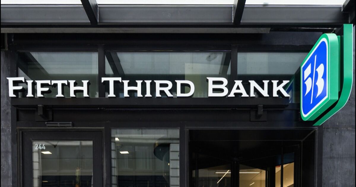 Fifth Third Bank planea abrir en Gainesville