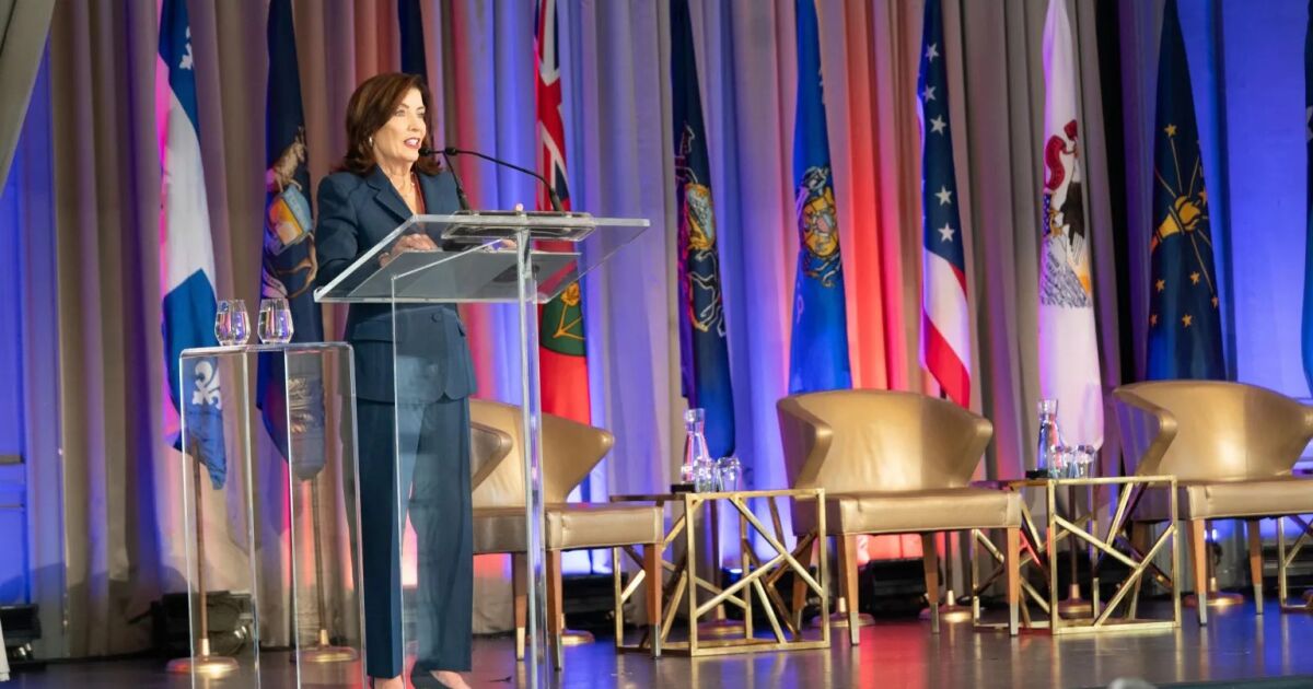 Gobernadora Hochul habla sobre la relación con Canadá en la cumbre de líderes