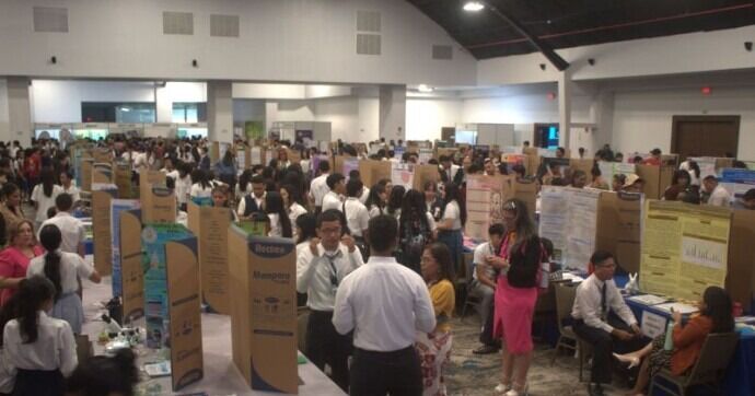 183 proyectos científicos en exhibición en la Feria Científica Nacional del Ingenio Juvenil 2025