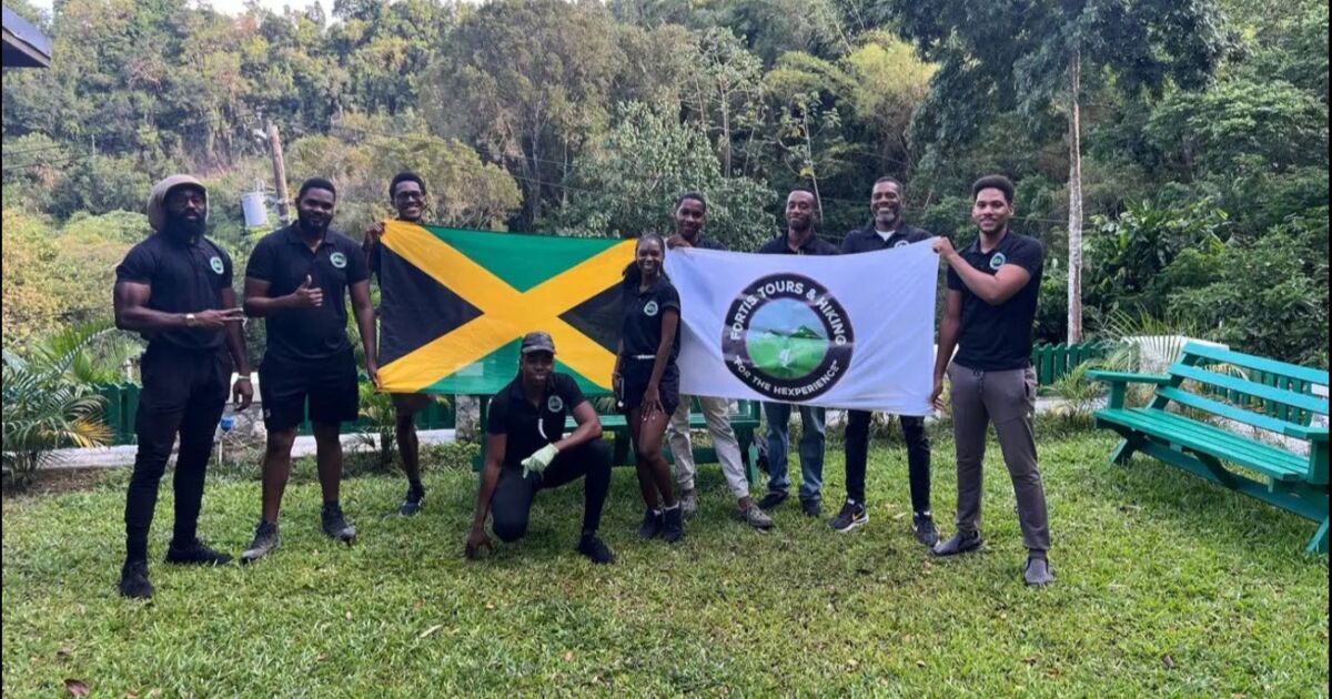 Experiencias cumbre con Fortis Tours y Senderismo
