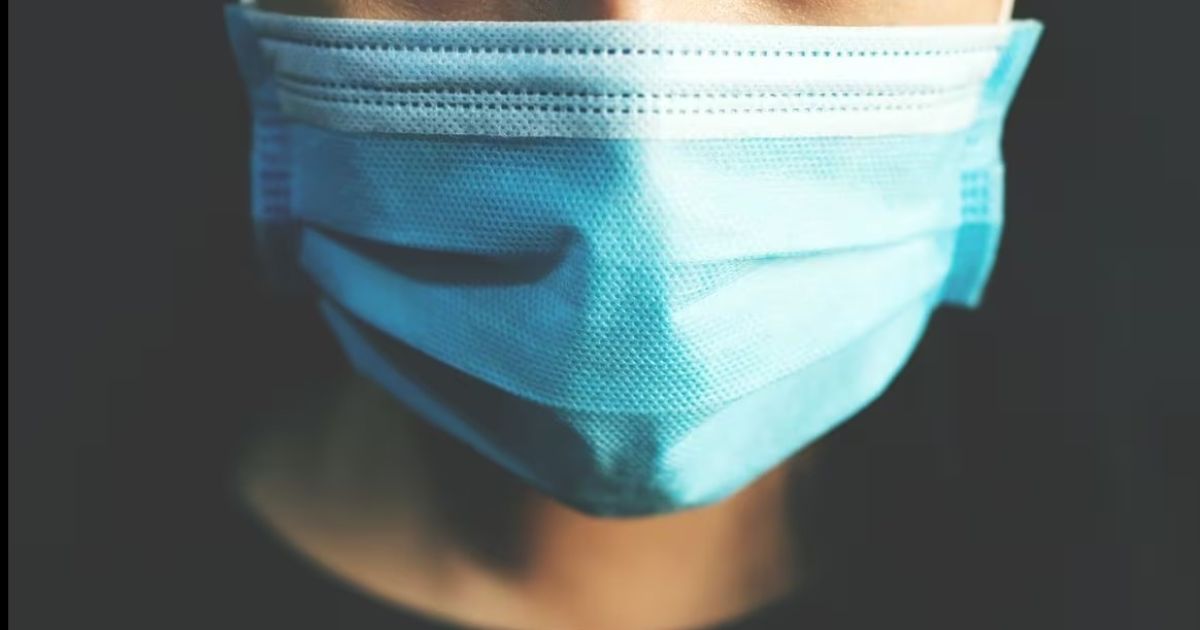 CSS retorna al uso de mascarilla en sus instalaciones de salud