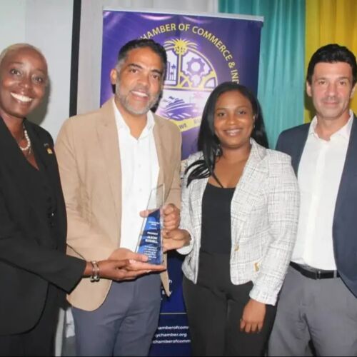 El presidente de la Cámara de Comercio de Montego Bay quiere cambios en las leyes laborales