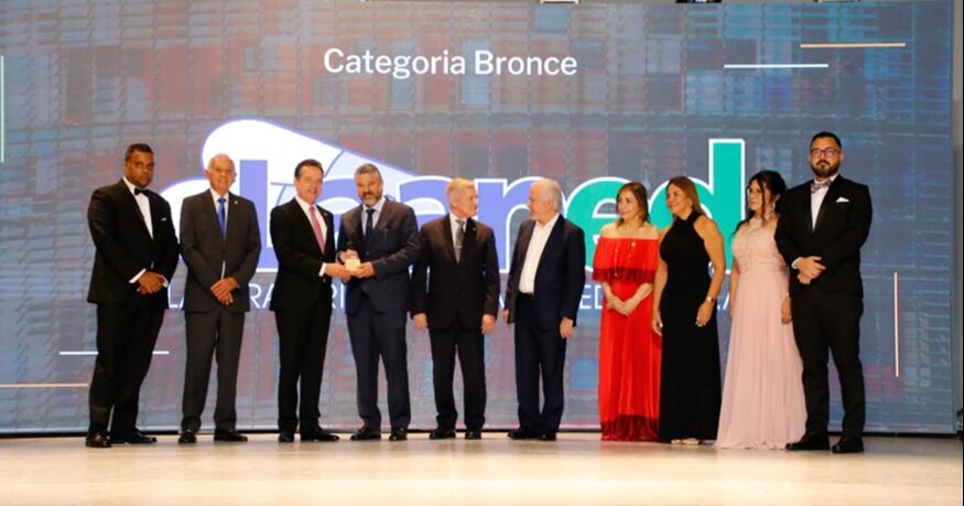 LAANED recibe Premio Nacional a la Calidad Gran Empresa