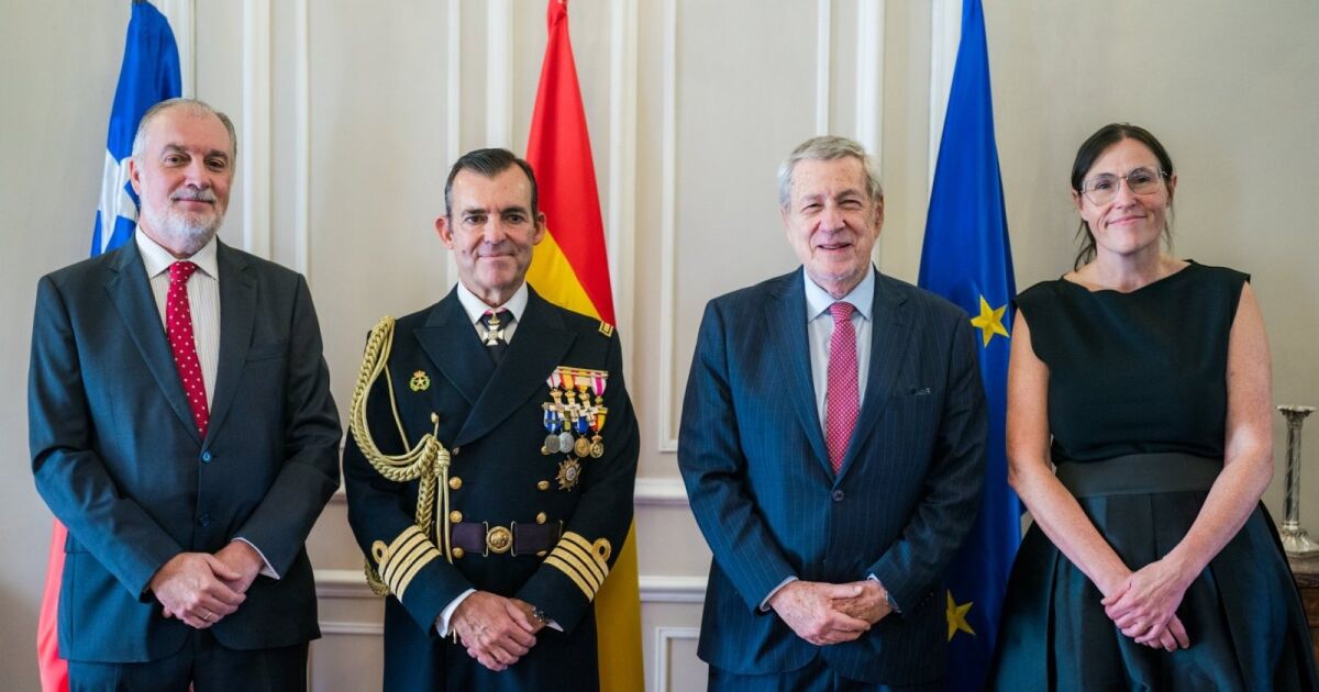 Canciller y subsecretarias participan en la celebración por el Día Nacional de España