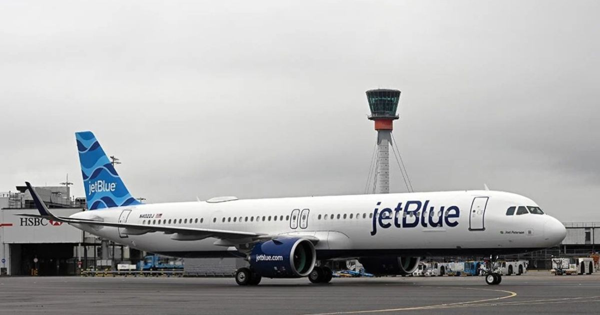 JetBlue aumenta proyecciones de ahorro con transición a aviones Airbus A220