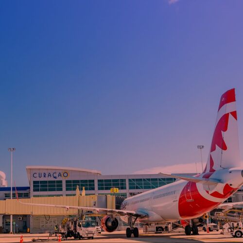 Curazao avanza con el acuerdo de servicios aéreos con Canadá
