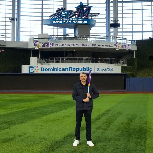 Arajet consolida alianza con Miami Marlins para fortalecer proyección internacional de RD en Estados Unidos