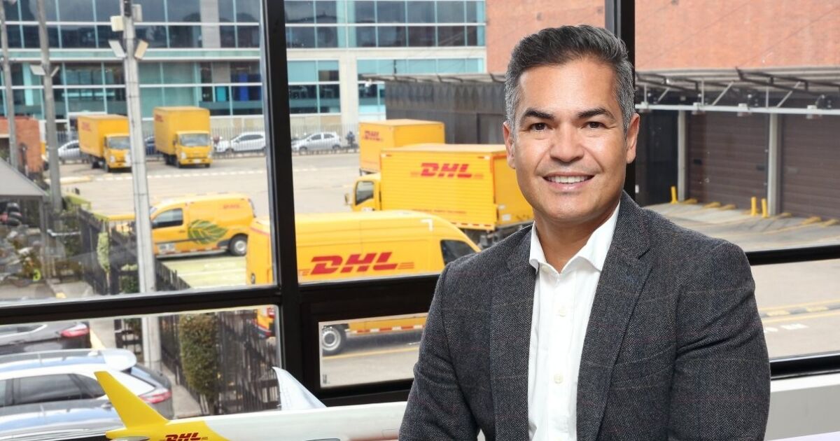 DHL Express invierte más de 500 mil euros en 846 paneles solares en su centro de operaciones de Bogotá para reducir cerca de 133 toneladas de emisiones de CO₂ al año