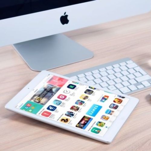 Día Internacional del Internet Seguro: Anticipar y Comunicar, claves para proteger la reputación empresarial en la era digital