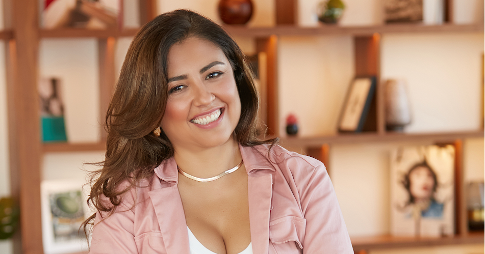 Pionera Digital: Transformando el Entretenimiento Latino en la Era Digital