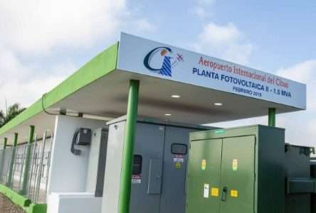 Inaugura segunda fase planta energía fotovoltaica