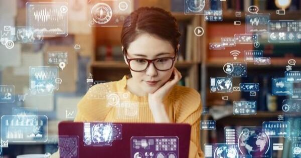 Buscan más de 2.000 emprendedores y jóvenes empresarios para que estudien gratis inteligencia artificial: cómo postularse para mejorar sus habilidades