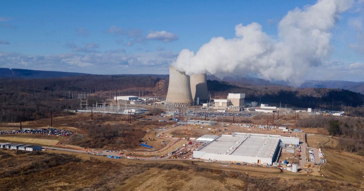 Nueva York e Illinois destacan su apoyo a la energía nuclear a nivel estatal