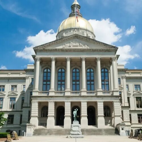 El Senado de Georgia aprueba la prohibición de la DEI en escuelas y universidades al finalizar la sesión de 2025